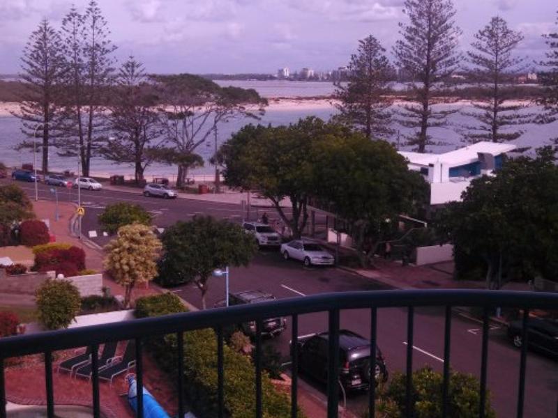 Tranquil Shores Aparthotel Caloundra Exterior photo